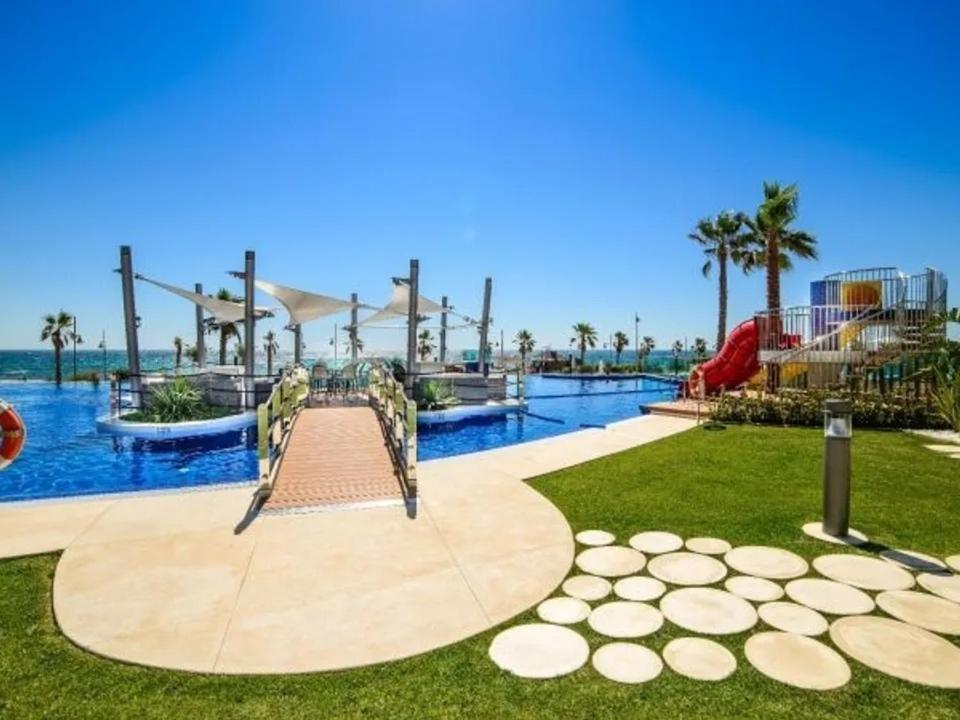 Apartment Deluxe Clara Sea Senses Torrevieja Exteriér fotografie