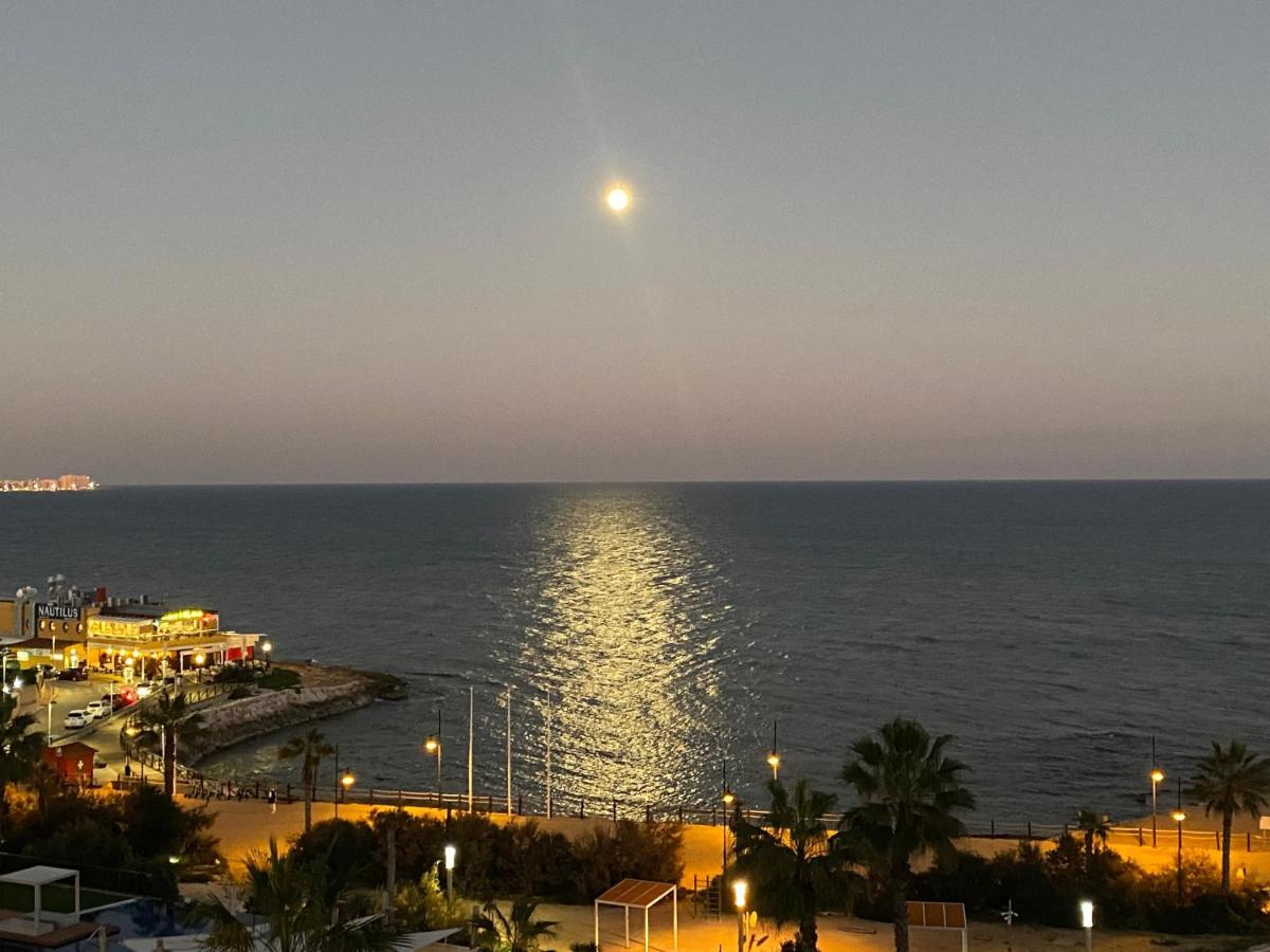 Apartment Deluxe Clara Sea Senses Torrevieja Exteriér fotografie